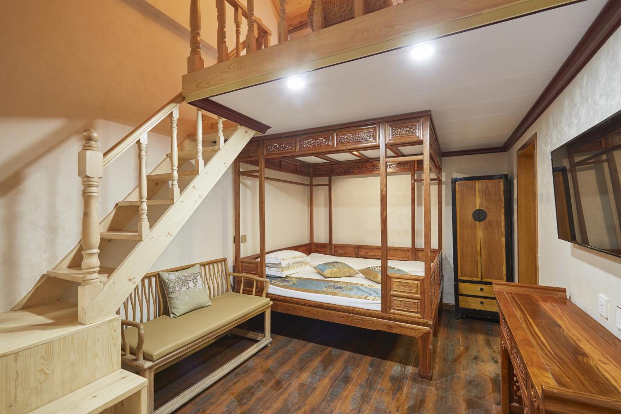 Hotel Rong Courtyard Boutique