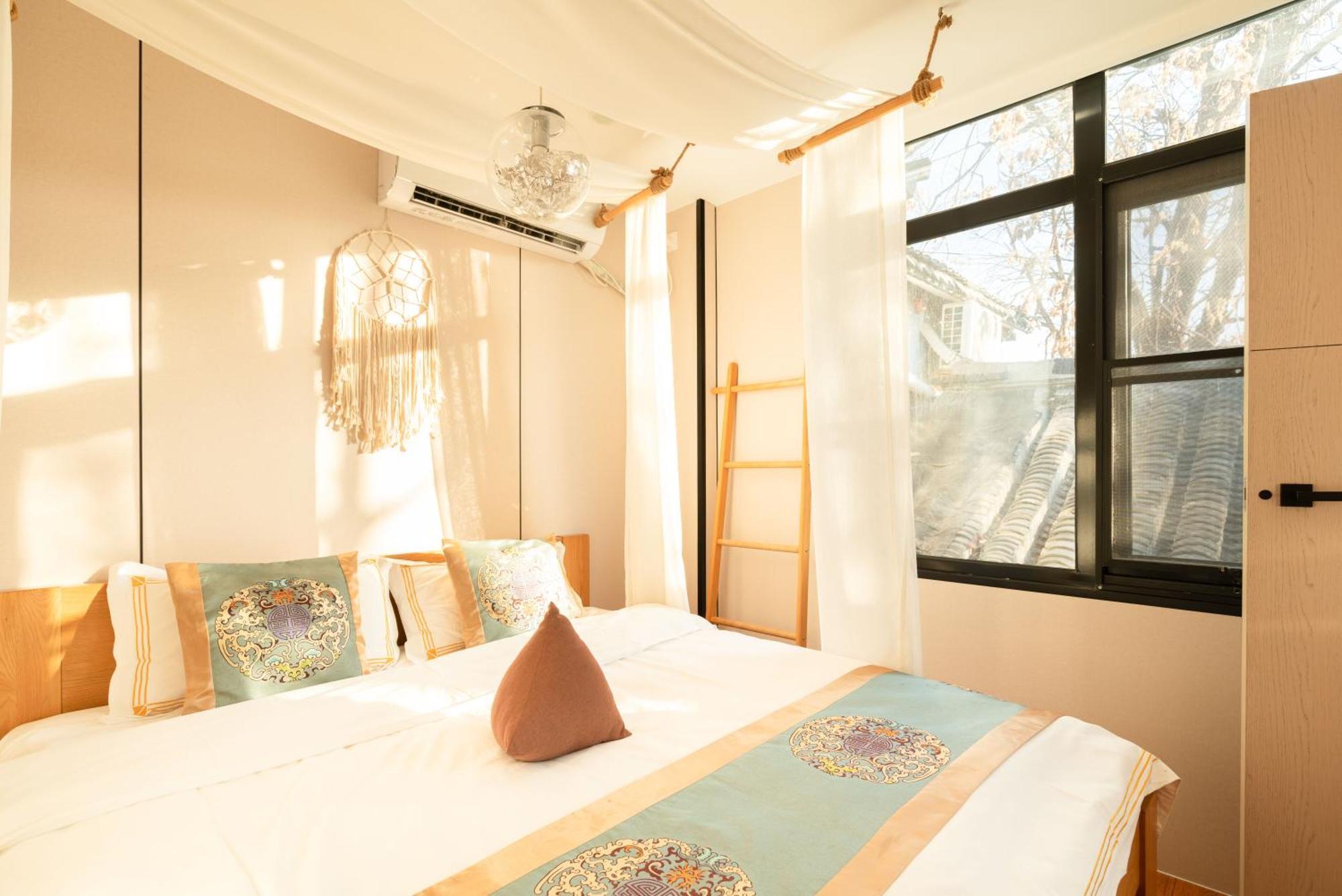 Rong Courtyard Boutique