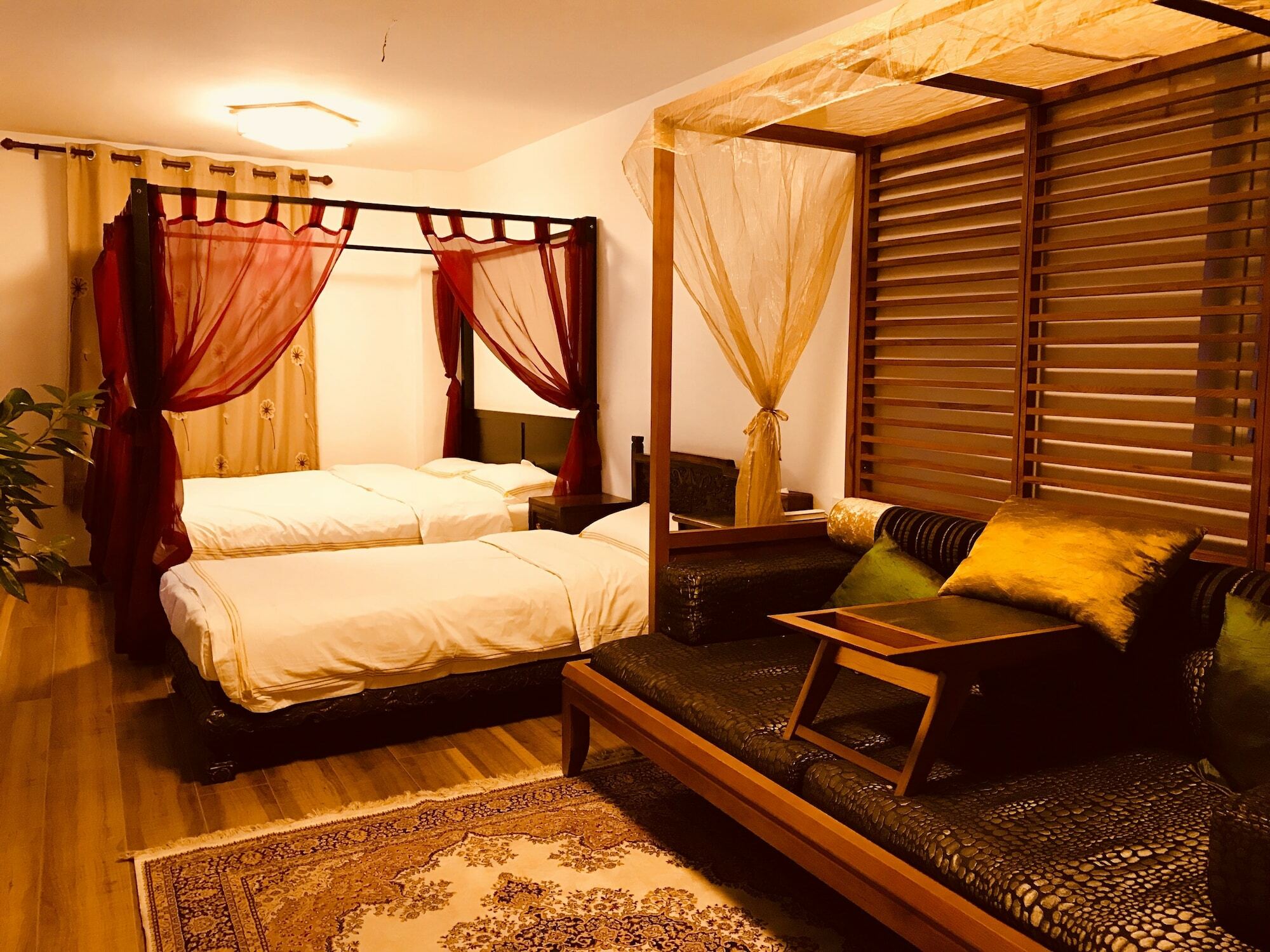 Hotel Rong Courtyard Boutique 4*